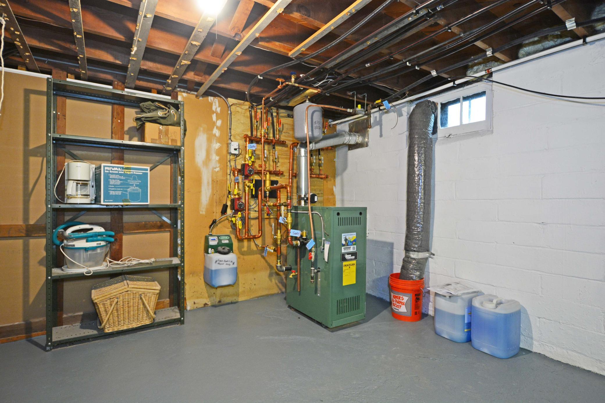 6448 Glenwood Avenue Property Photo 34
