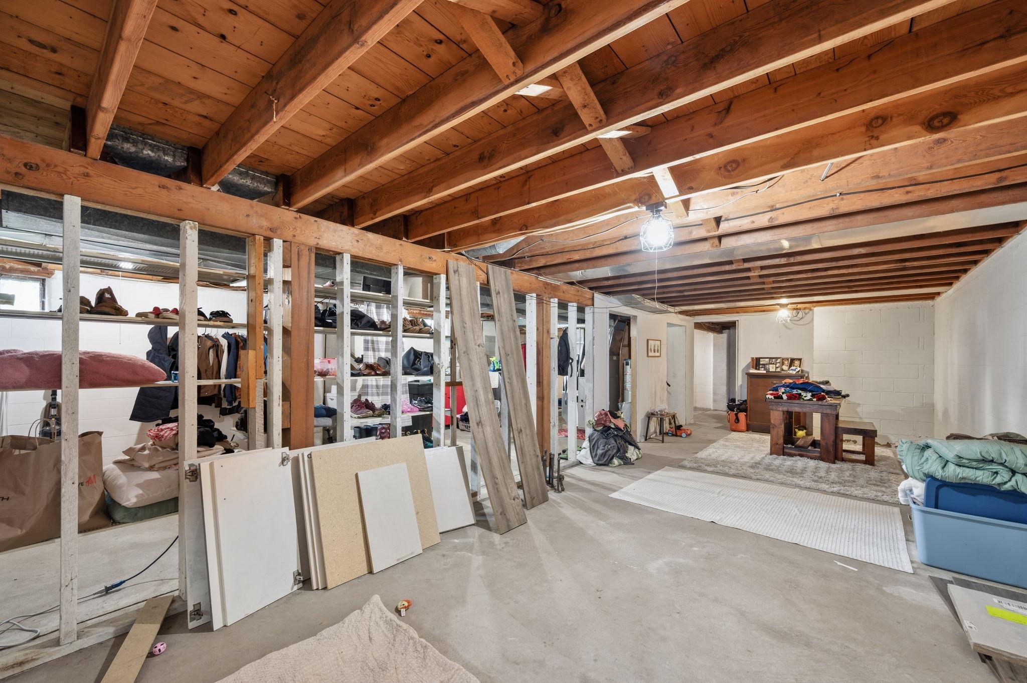 211 Kelser Street Property Photo 19