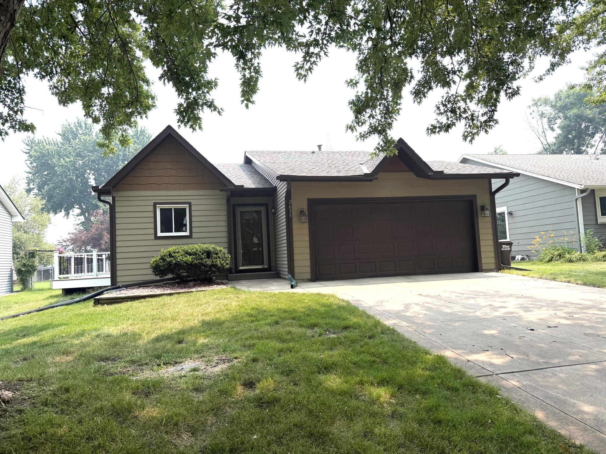 2635 Guthrie Avenue N Property Photo 1