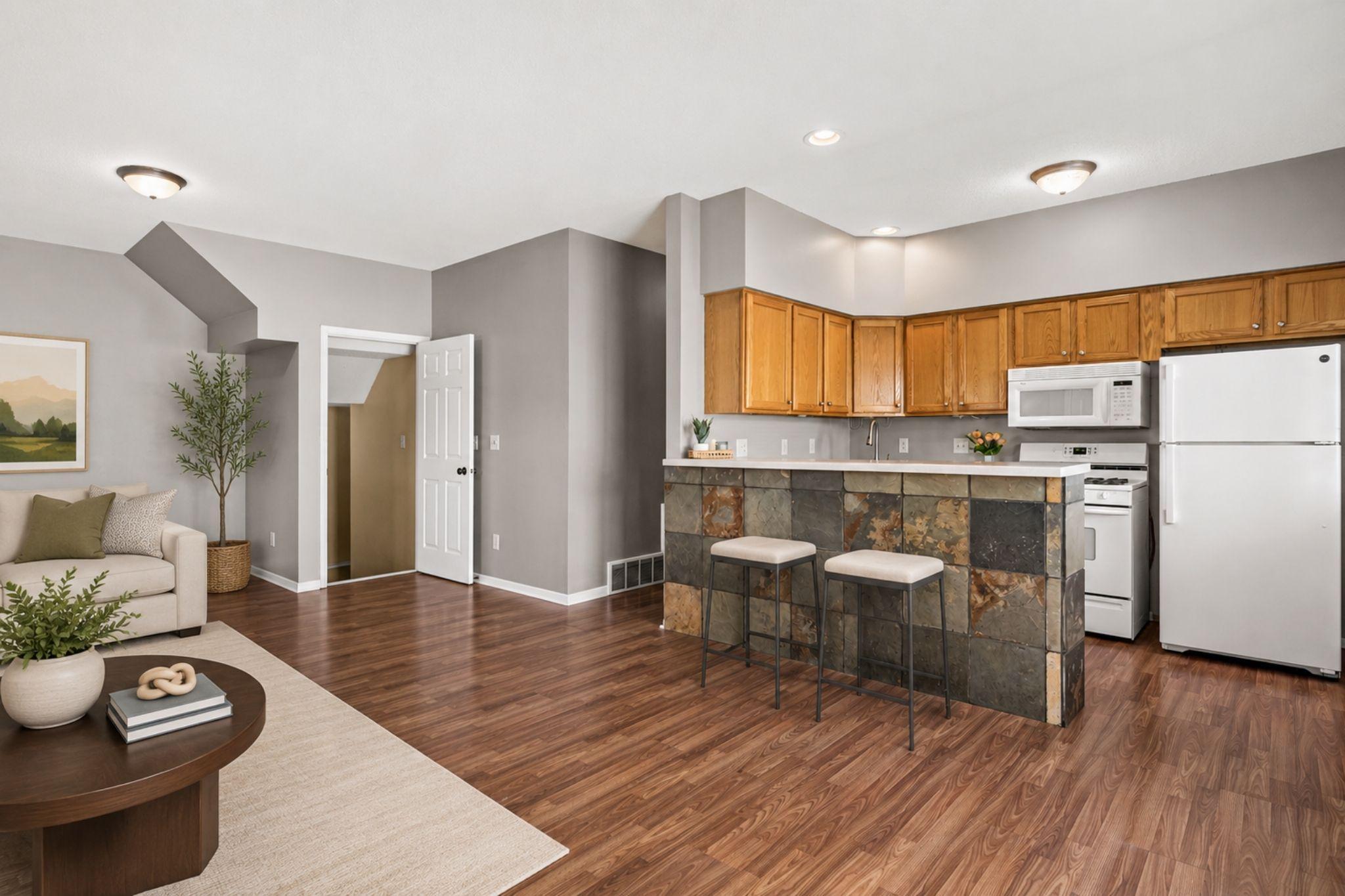 7108332 Property Photo 7