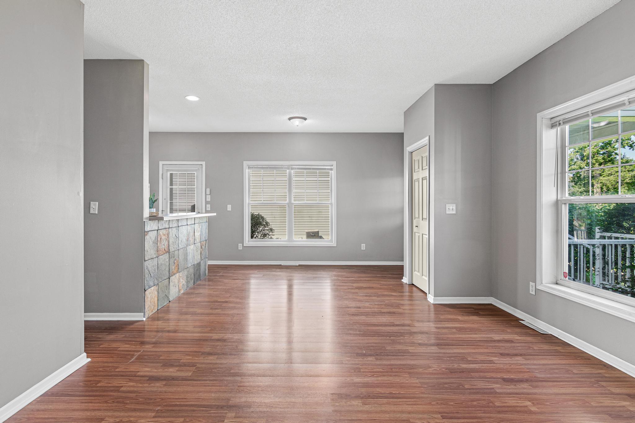 7108332 Property Photo 12