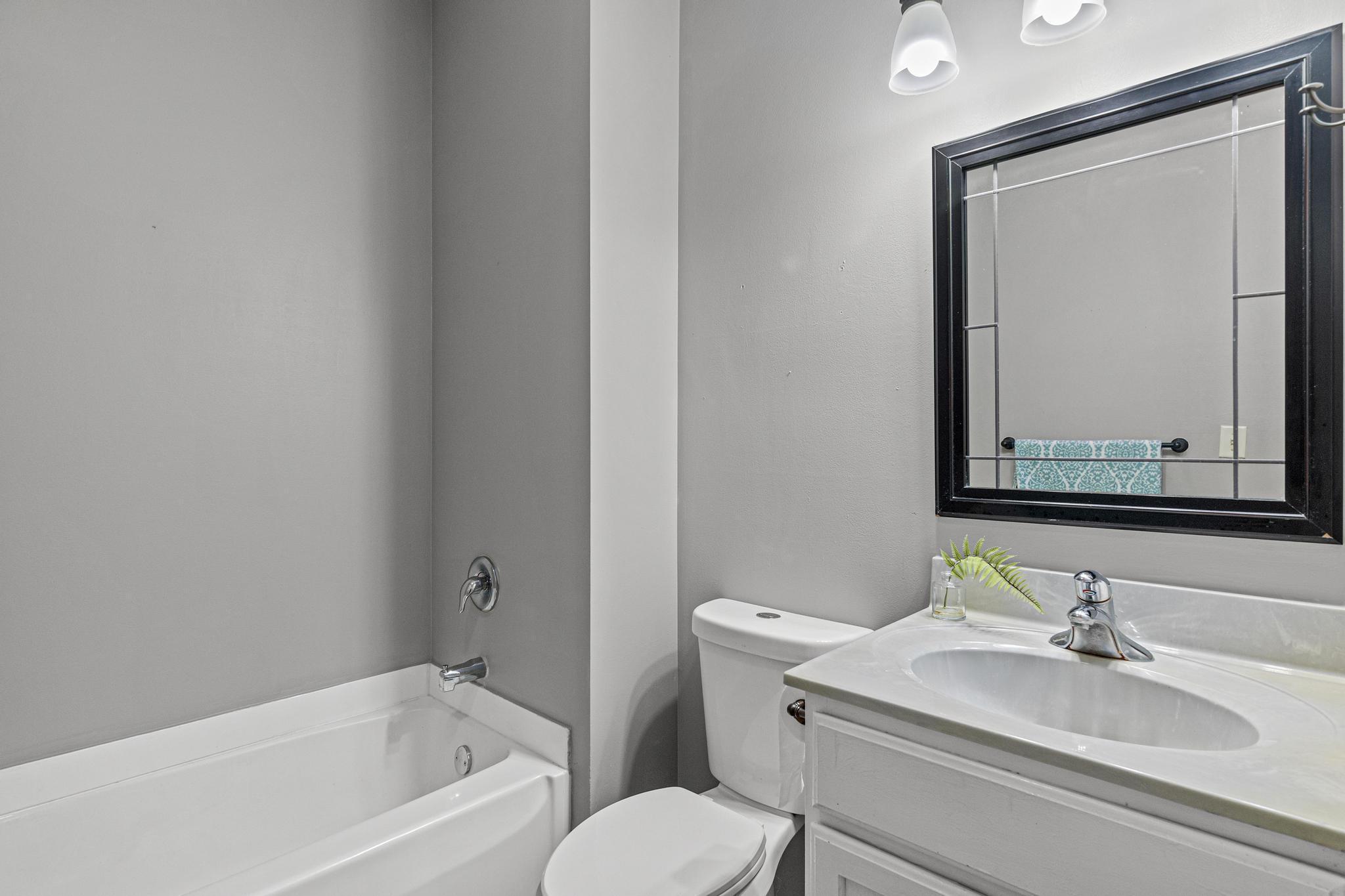 7108332 Property Photo 14