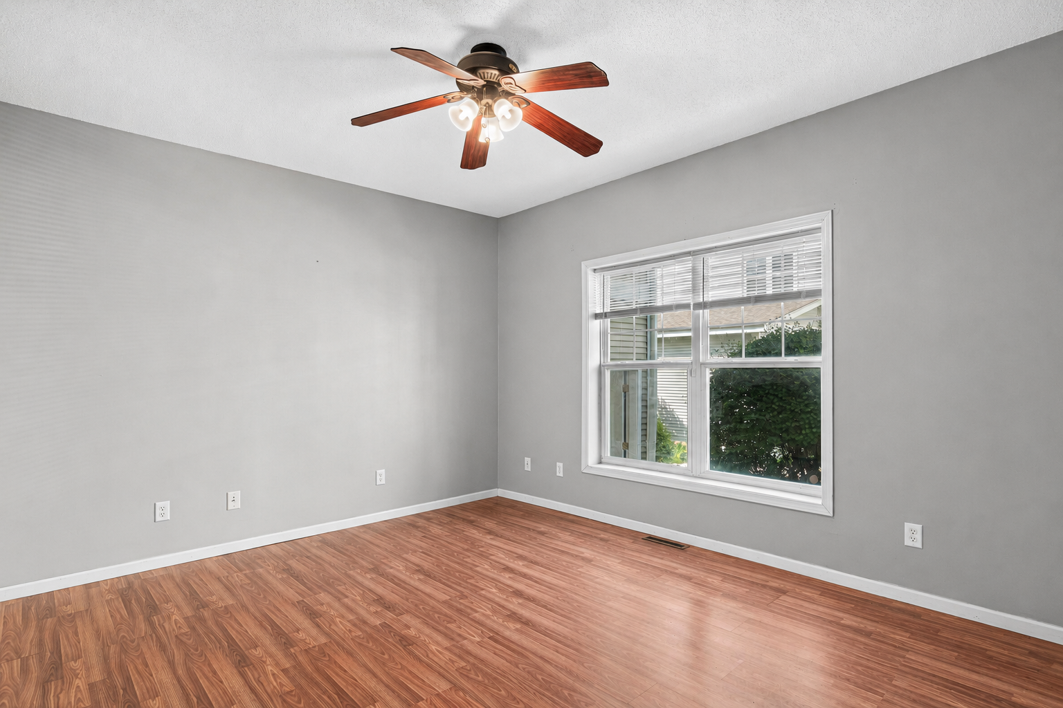 7108332 Property Photo 17