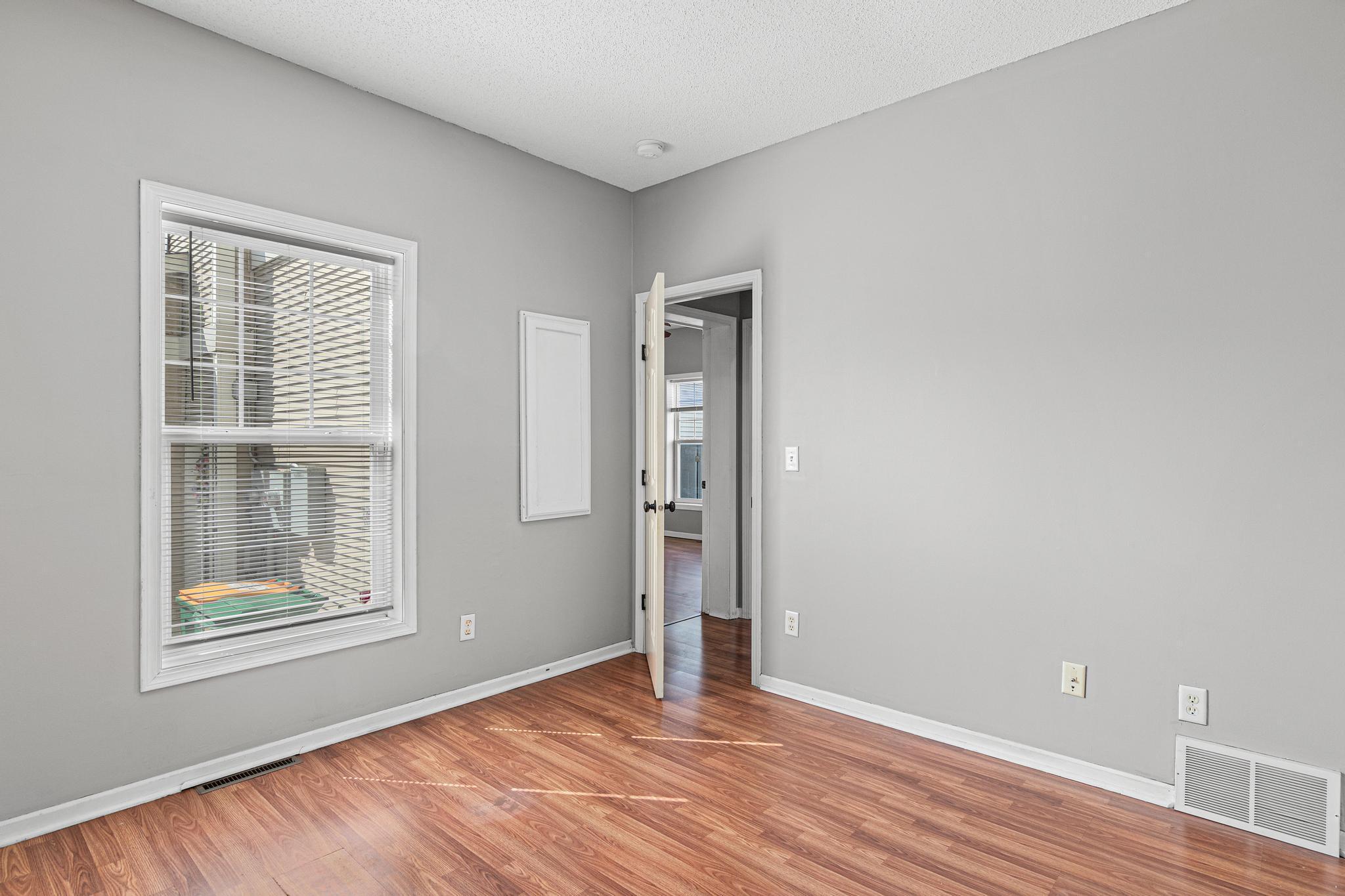 7108332 Property Photo 20