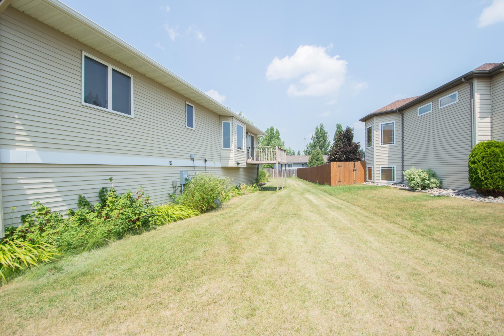 421 Lind Boulevard Property Photo 45