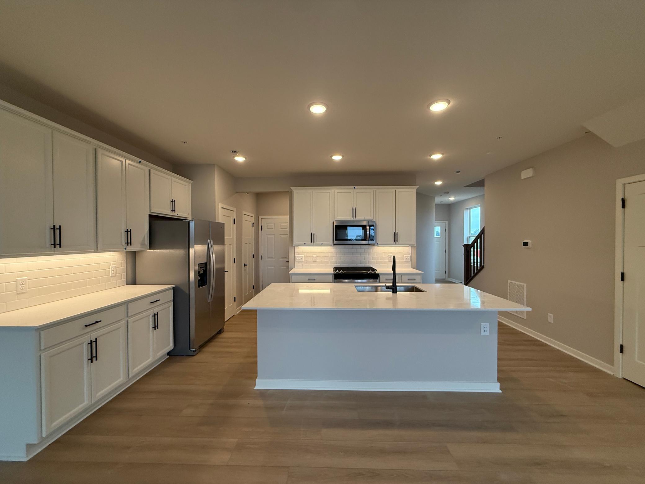 14920 Avondale View Property Photo 1