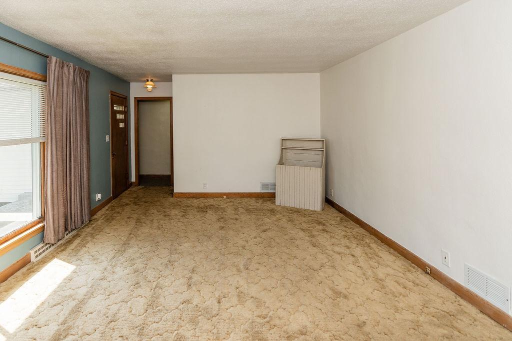 405 6th Avenue Property Photo 19
