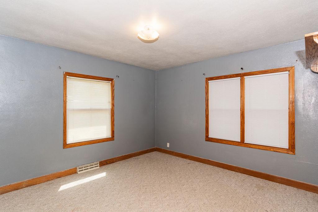 405 6th Avenue Property Photo 21