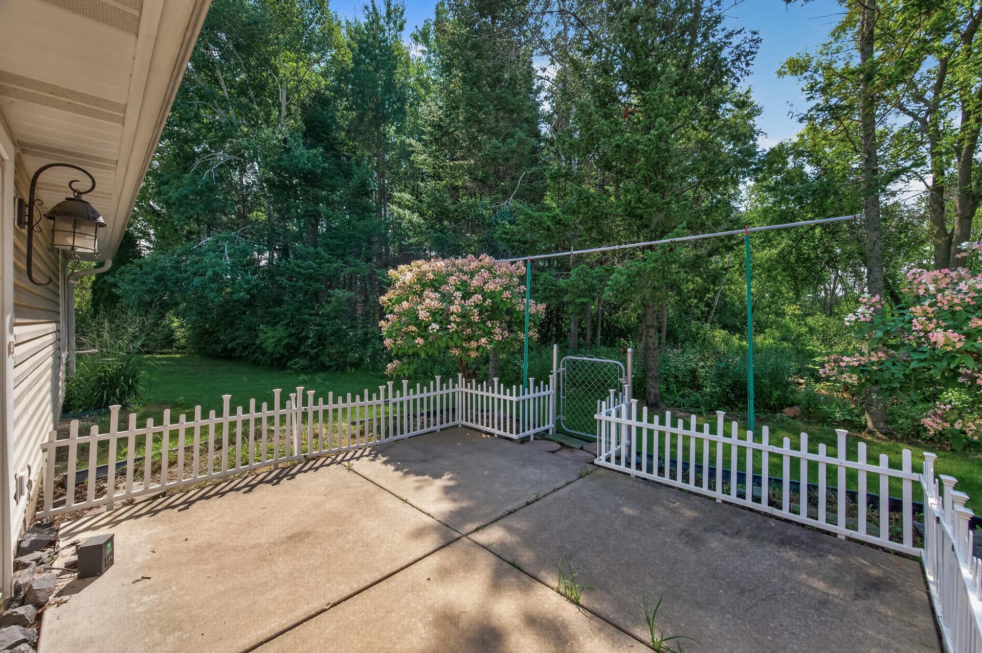 6975 Eagle Trail Property Photo 12