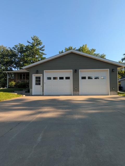427 1st Avenue W Property Photo 7