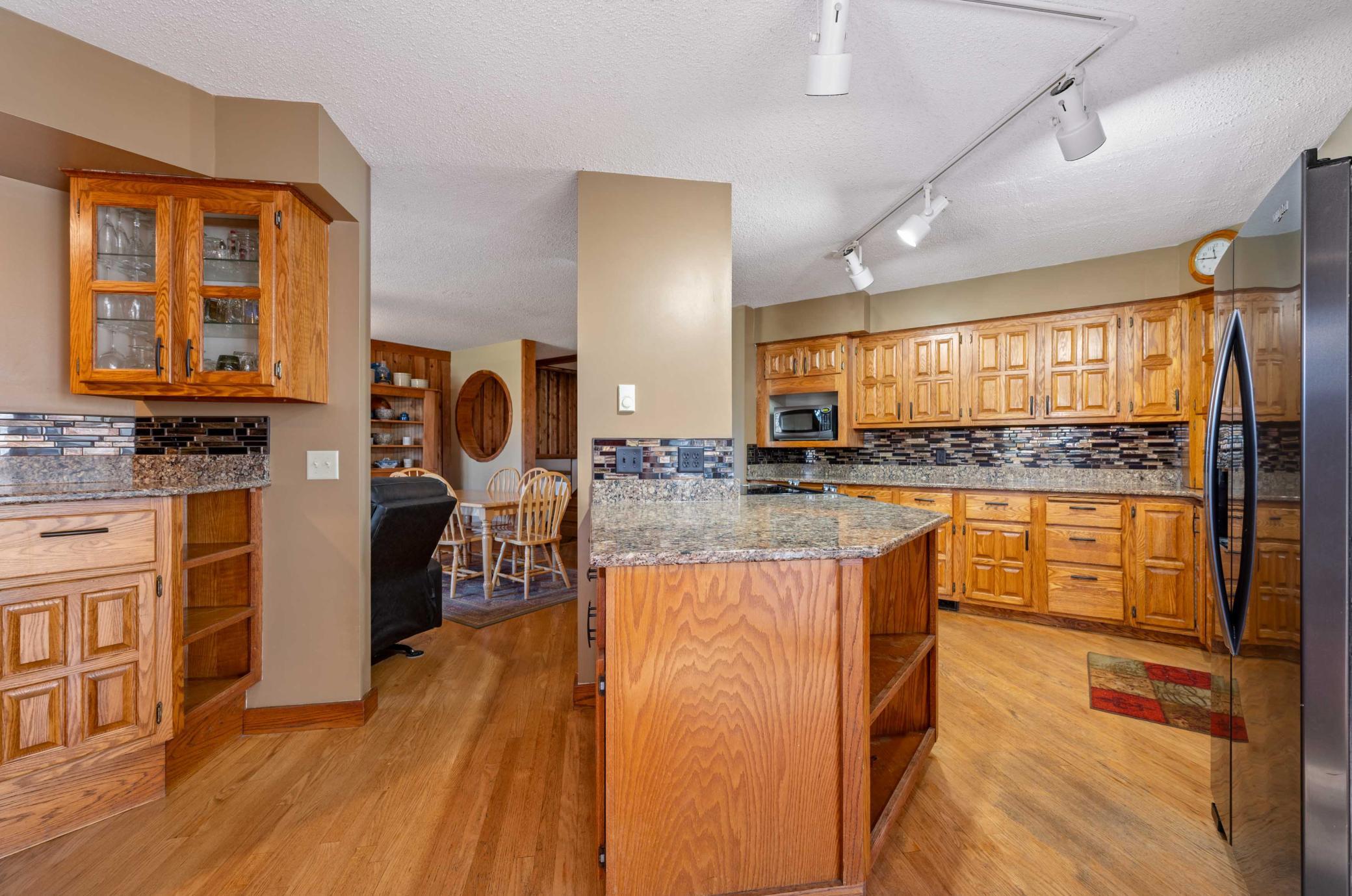 24673 County Road 76 Property Photo 6