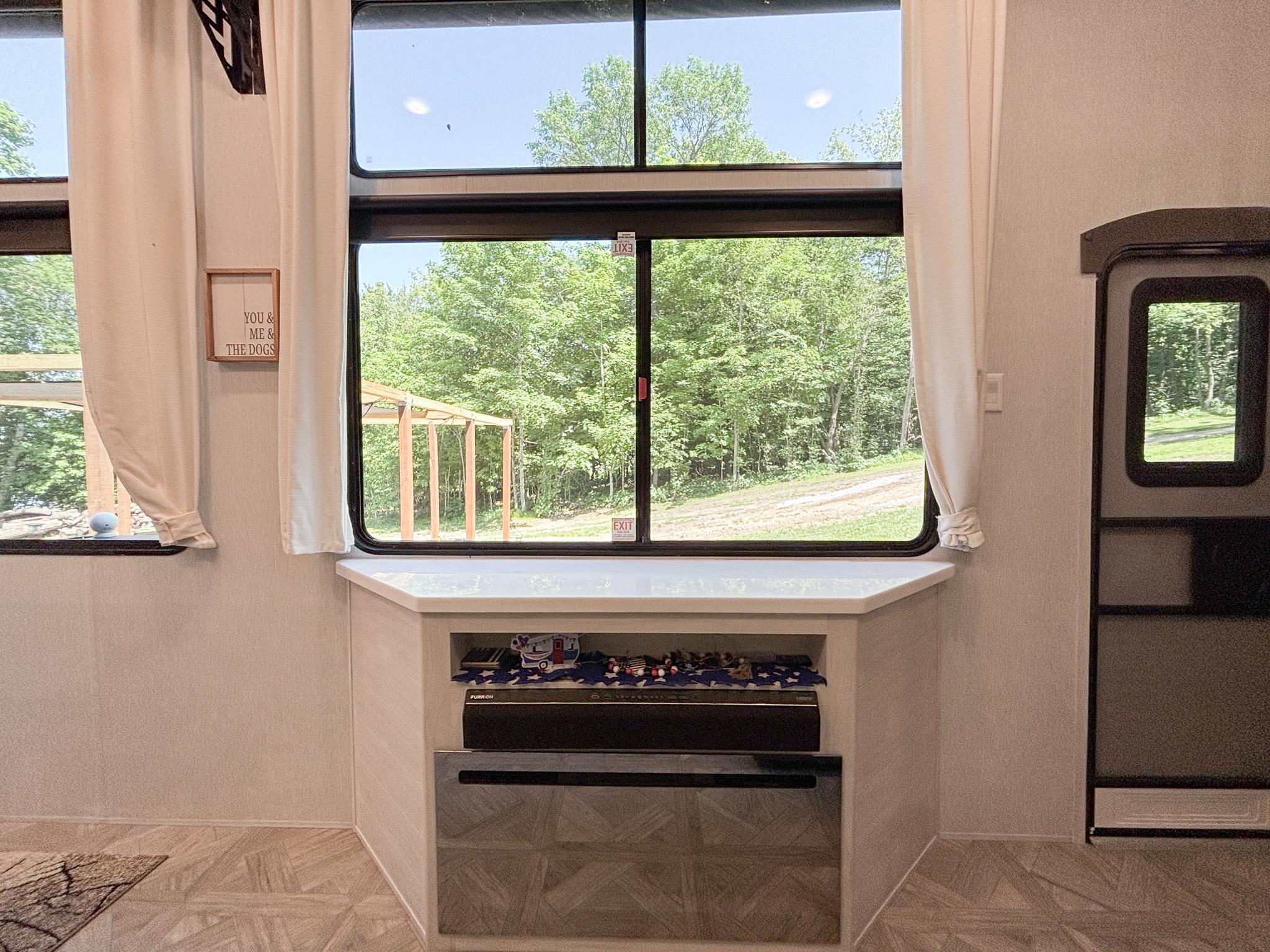 42019 Sugar Maple Drive Property Photo 8
