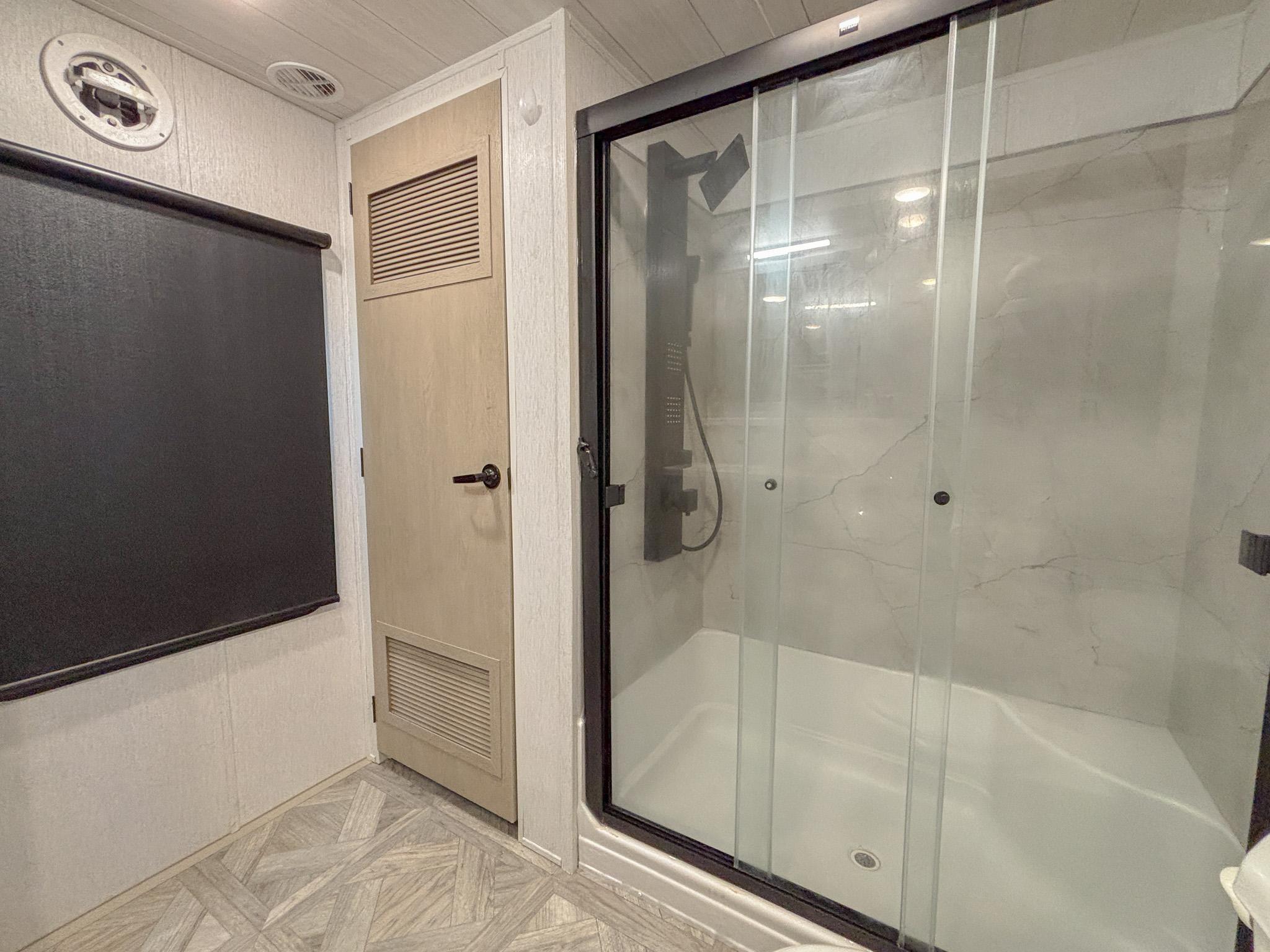 42019 Sugar Maple Drive Property Photo 23