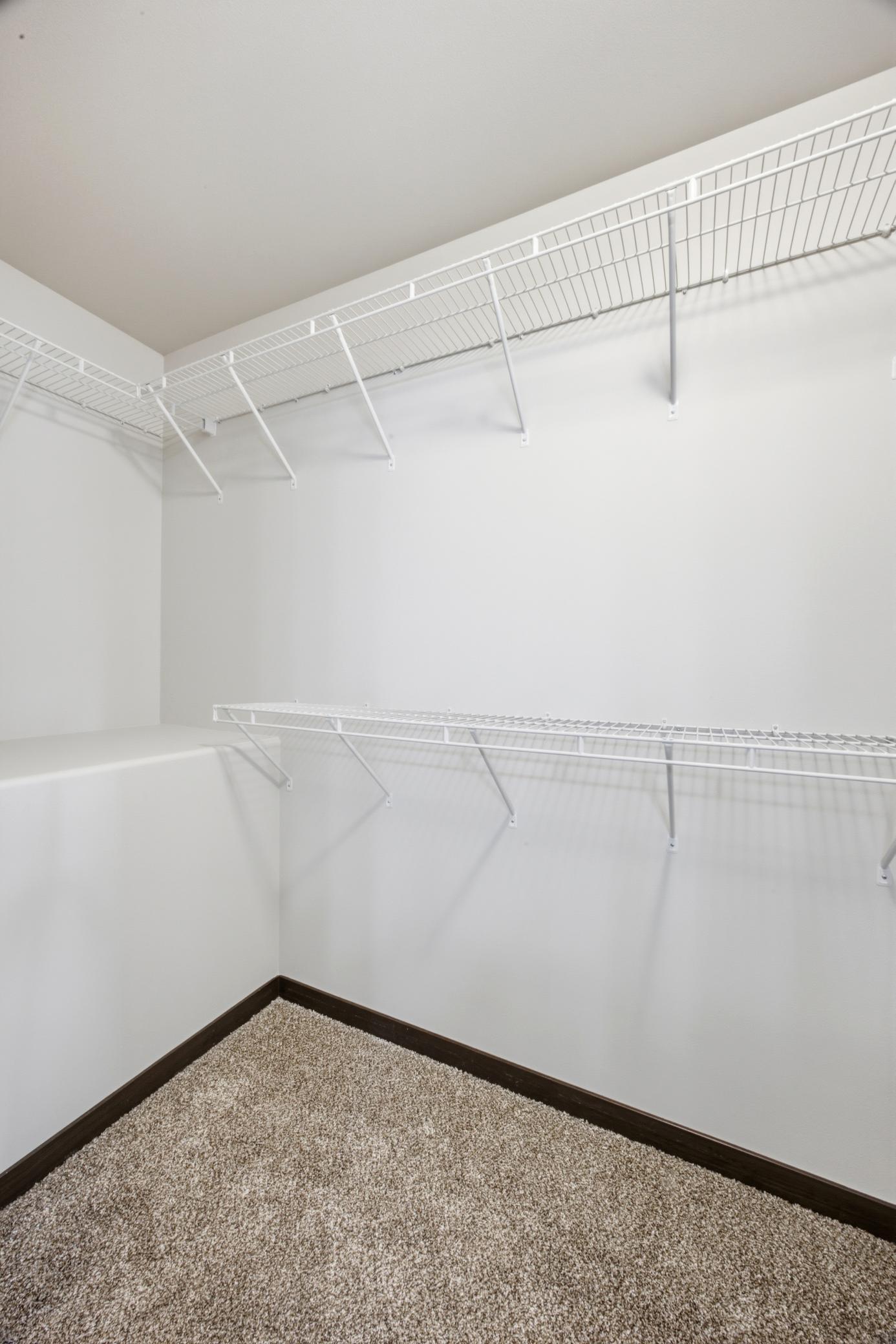 6073 Autumn Drive S Property Photo 11