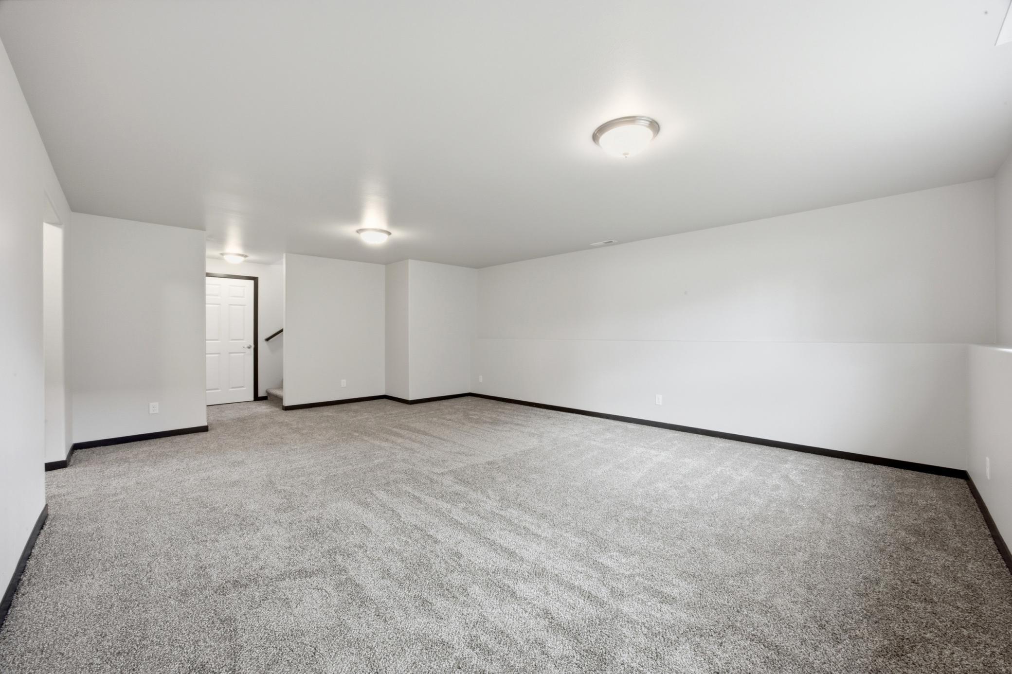 6073 Autumn Drive S Property Photo 16
