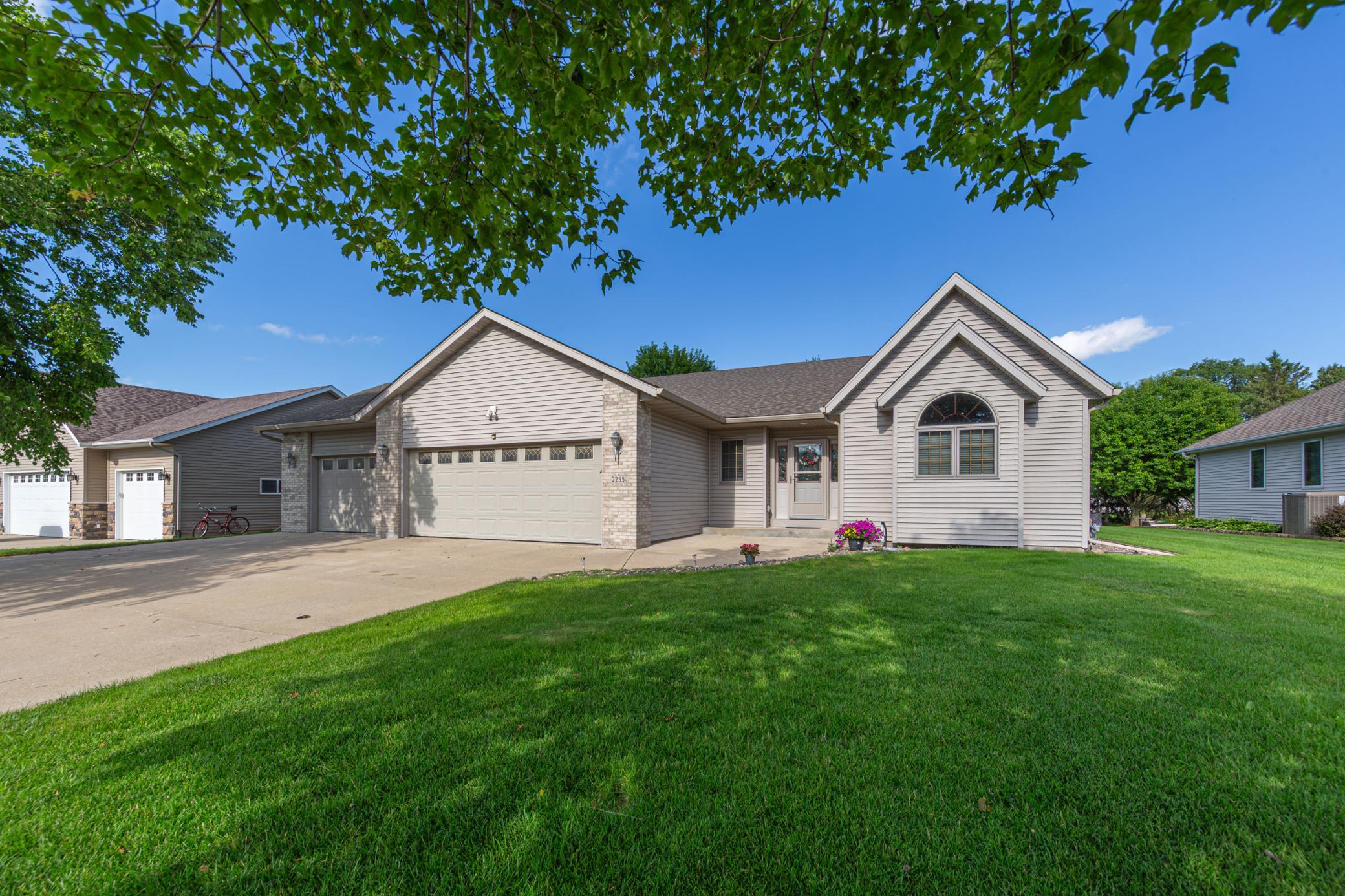 2255 Mineral Springs Parkway Property Photo 1