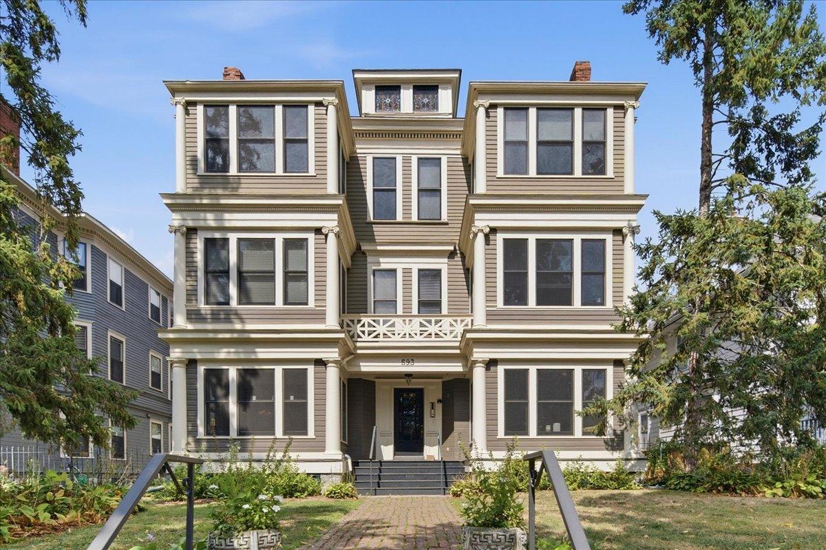593 Laurel Avenue 6E Property Photo 1