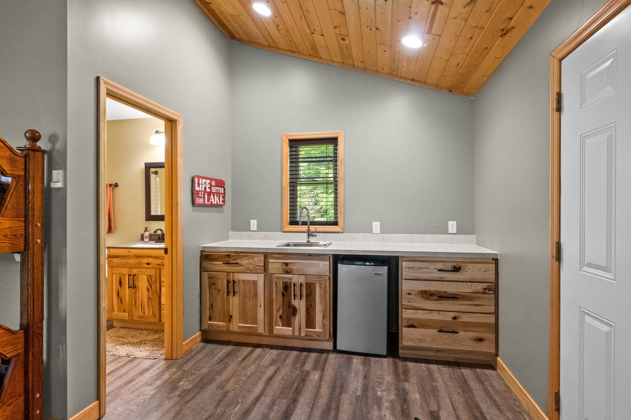20132 Sunny View Drive Property Photo 70