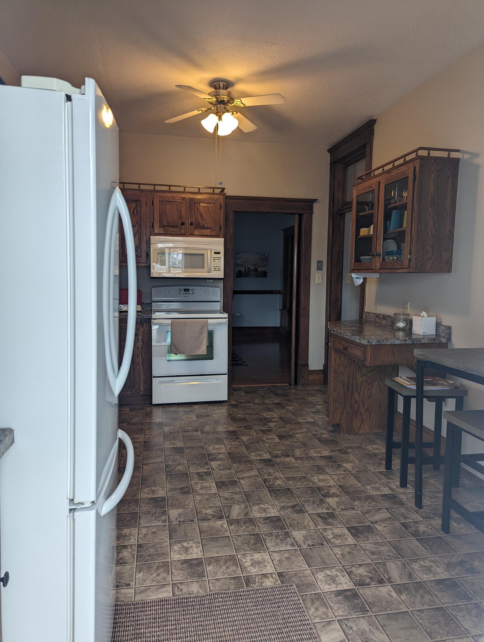 107 7th Avenue W Property Photo 14