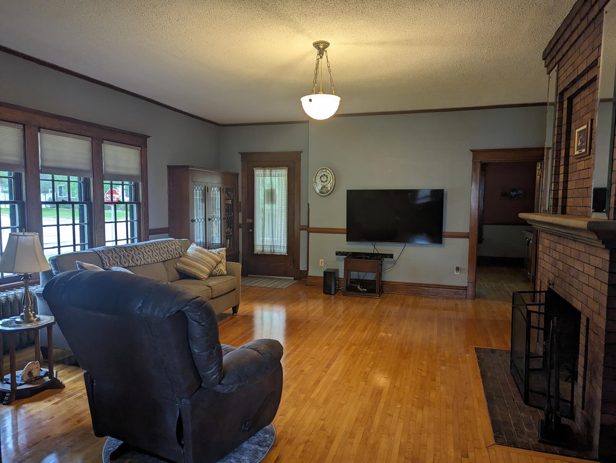 107 7th Avenue W Property Photo 25