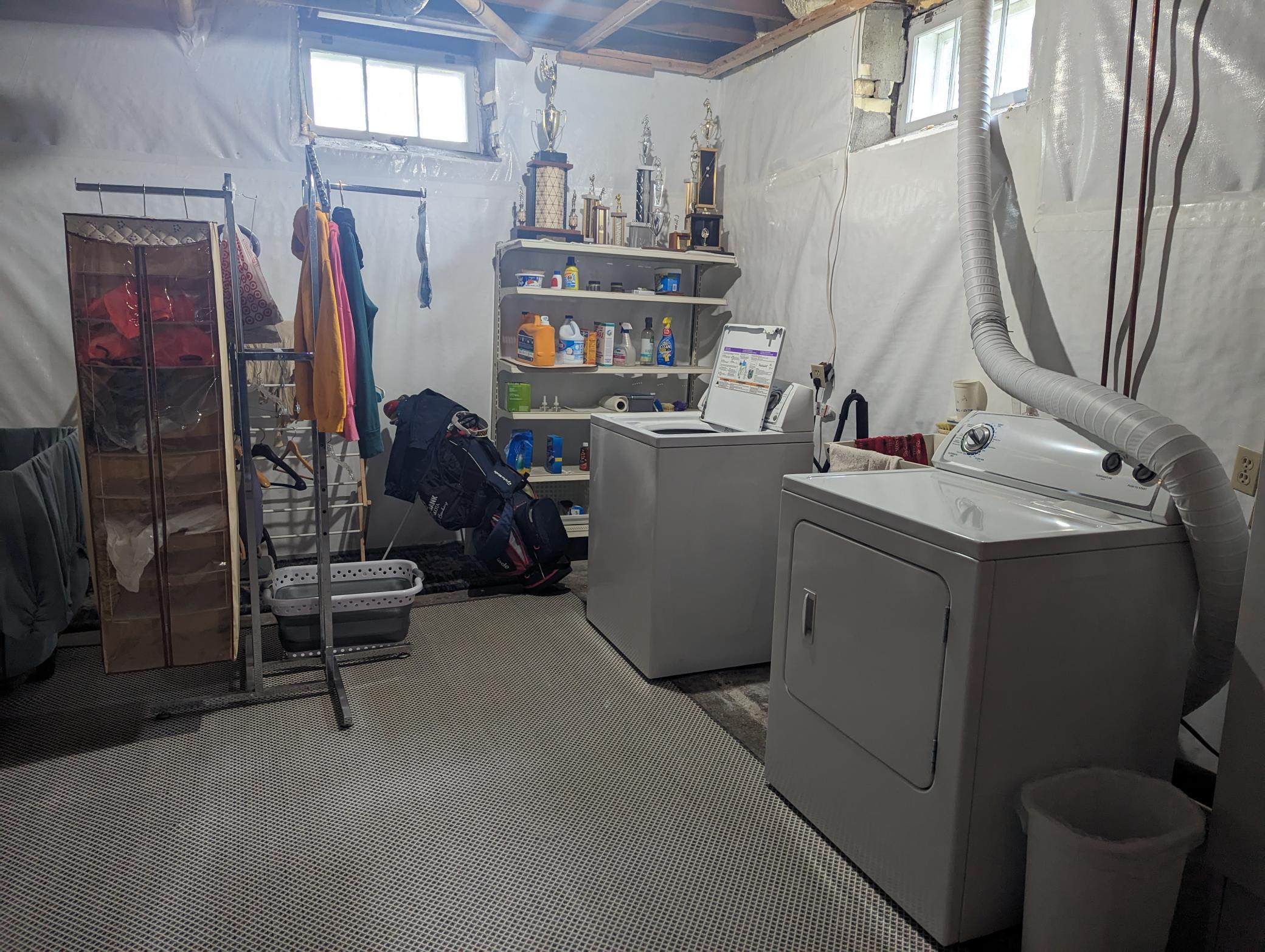 107 7th Avenue W Property Photo 33