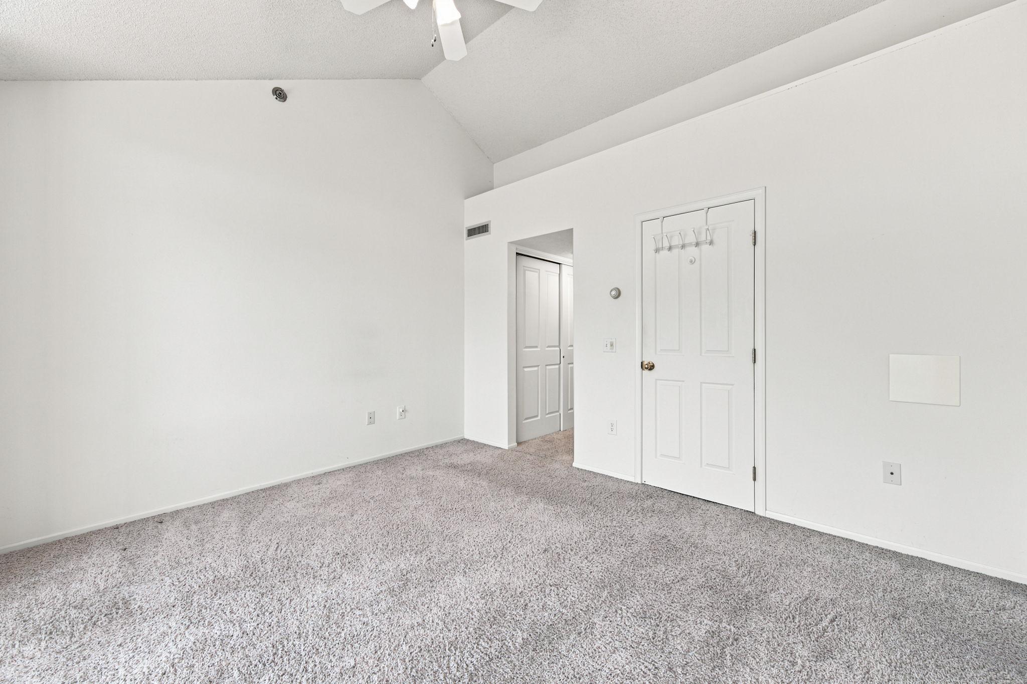 7440 Edinborough Way 4314 Property Photo 21