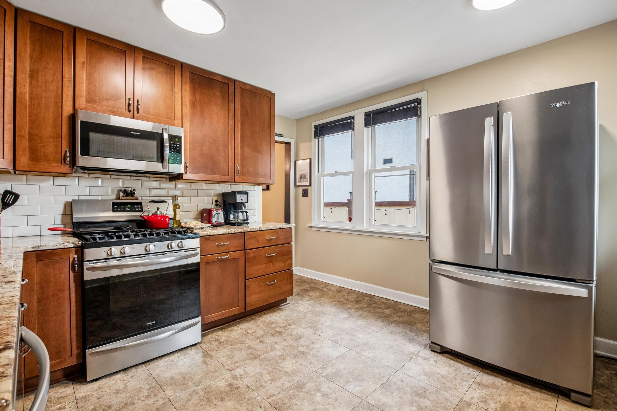 838 Clear Avenue Property Photo 11