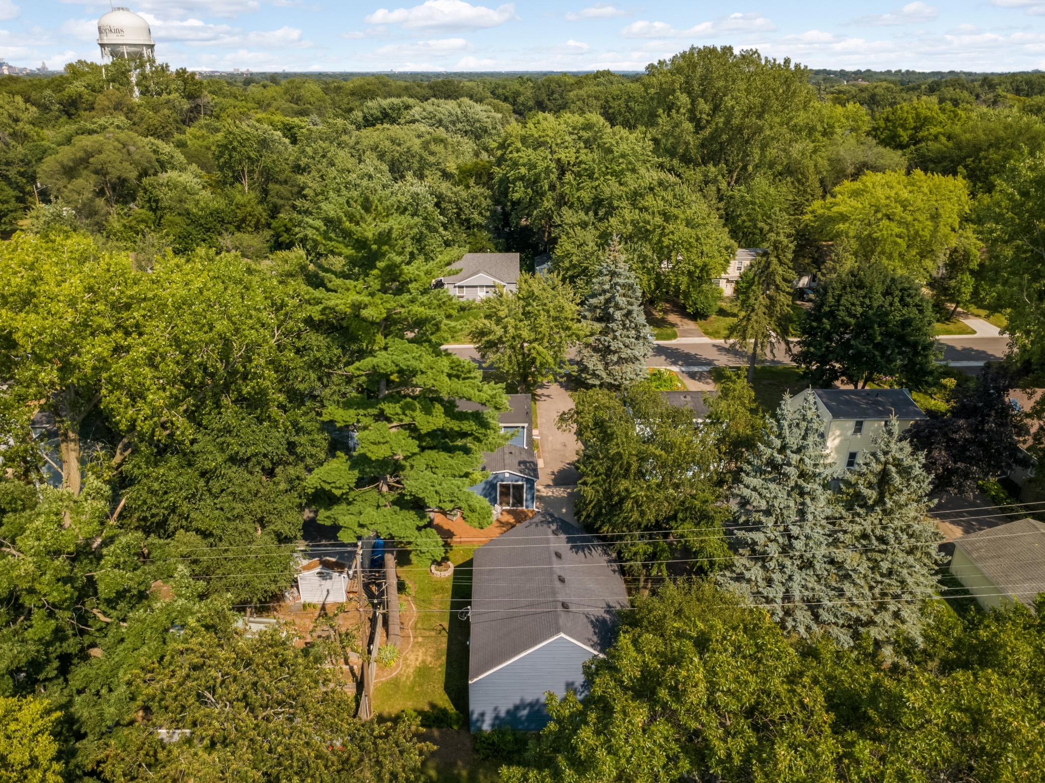 308 Van Buren Avenue S Property Photo 37
