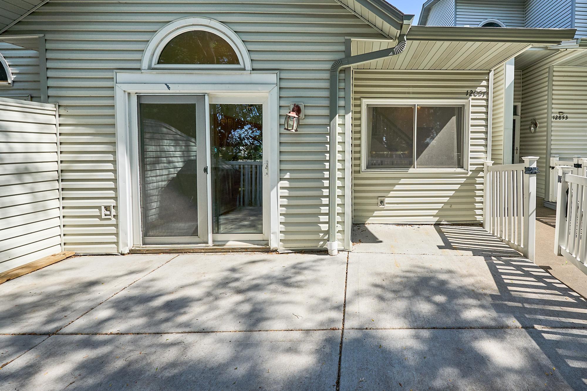 12857 82nd Place N Property Photo 2