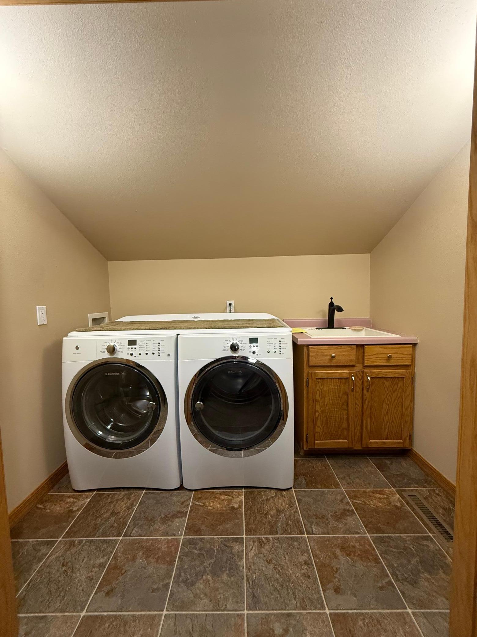 5684 Highway 10 Property Photo 24