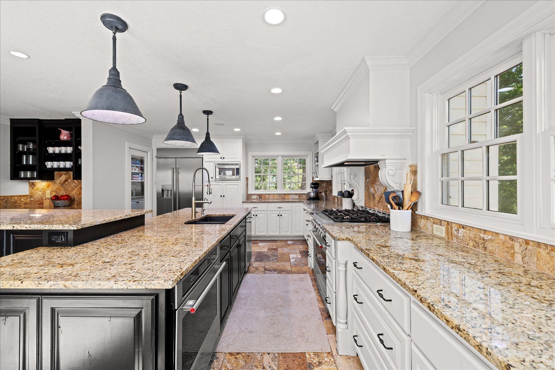 612 Nelson Road Property Photo 11