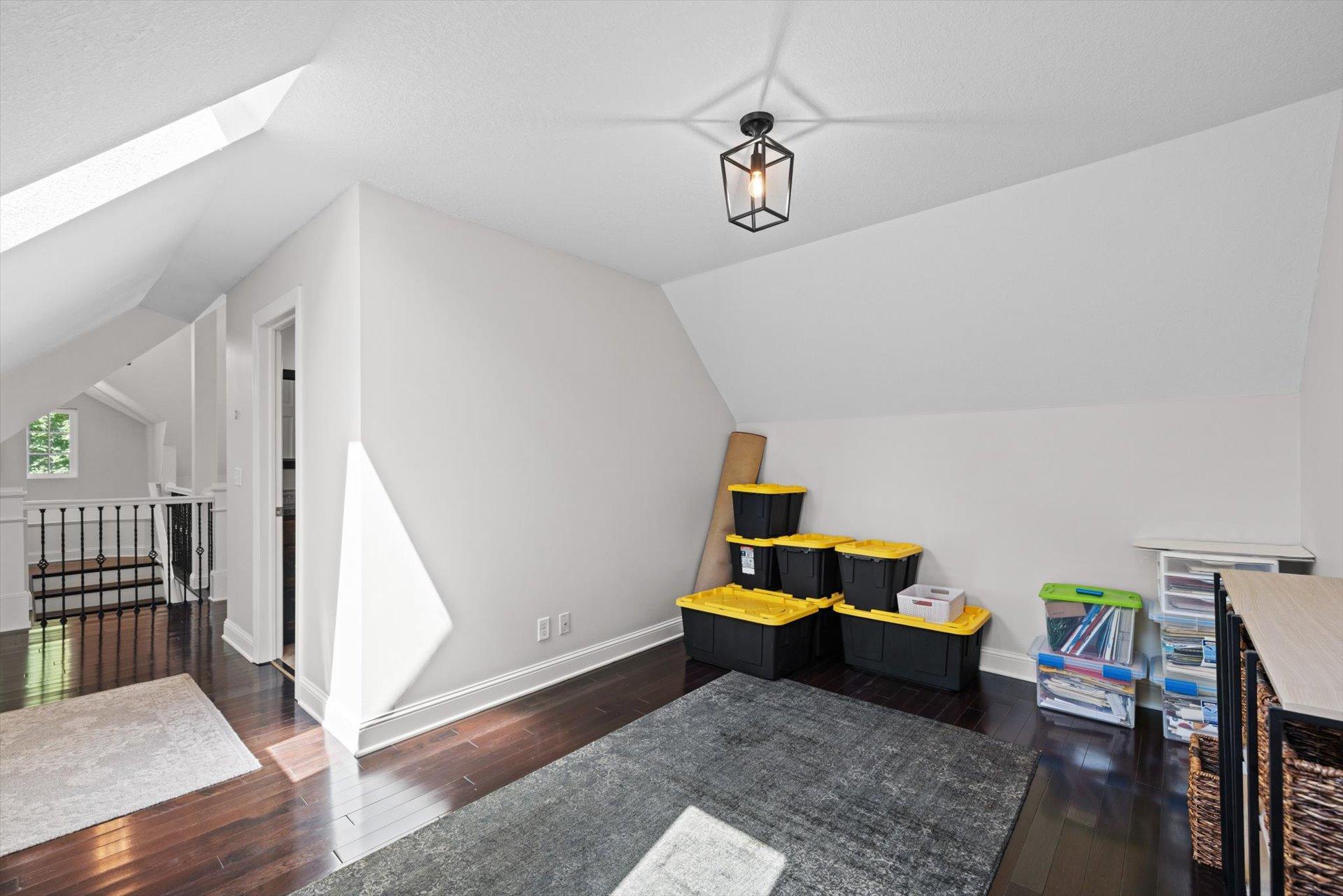 612 Nelson Road Property Photo 23