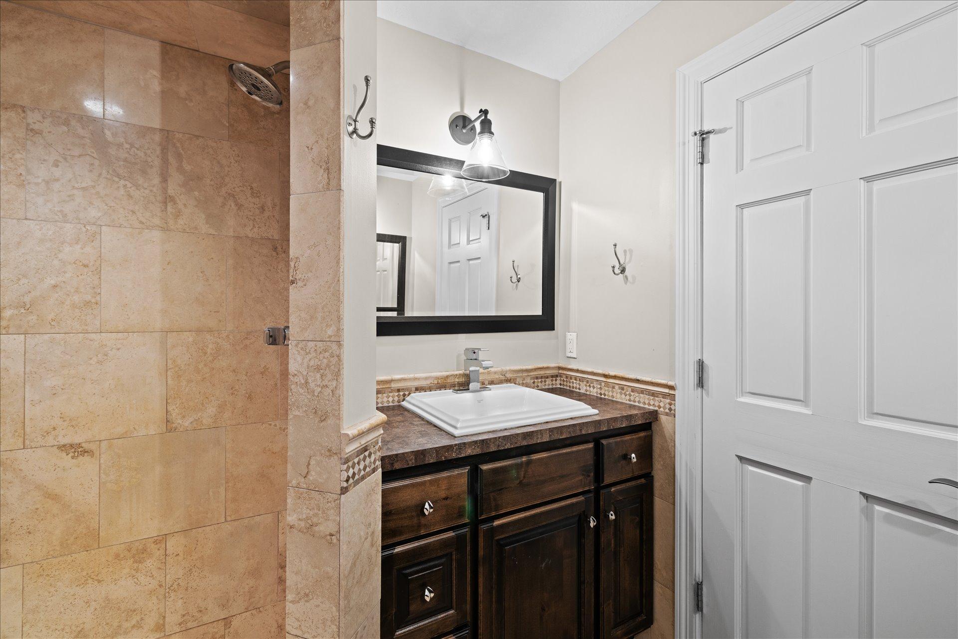 612 Nelson Road Property Photo 25