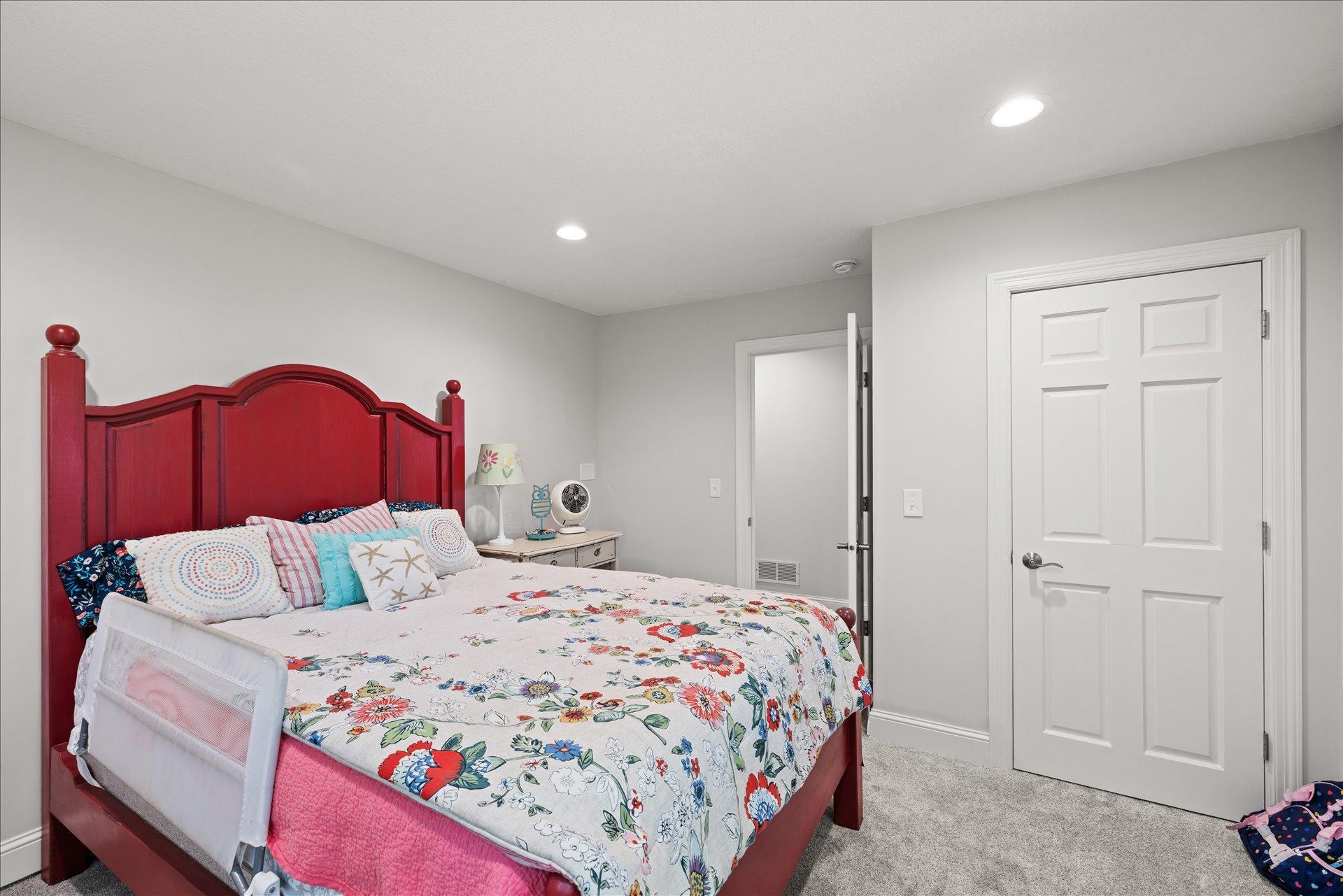 612 Nelson Road Property Photo 36