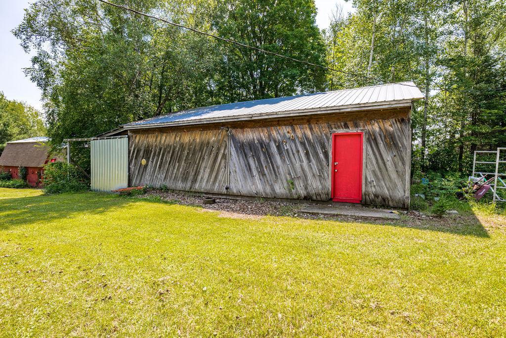 2592 Strandberg Road Property Photo 15