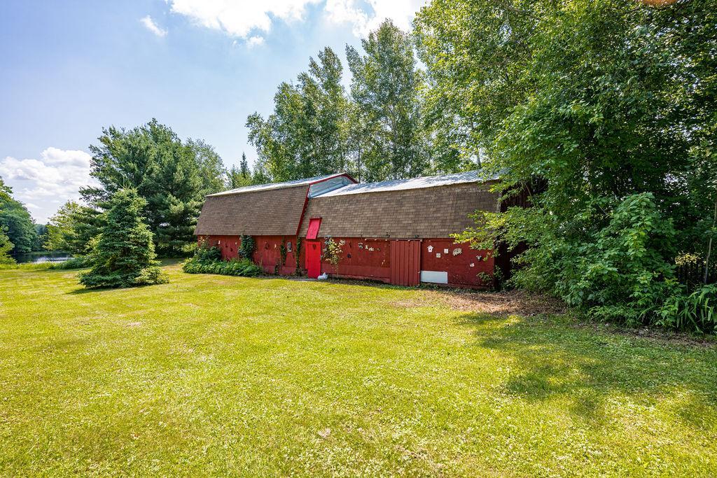 2592 Strandberg Road Property Photo 19