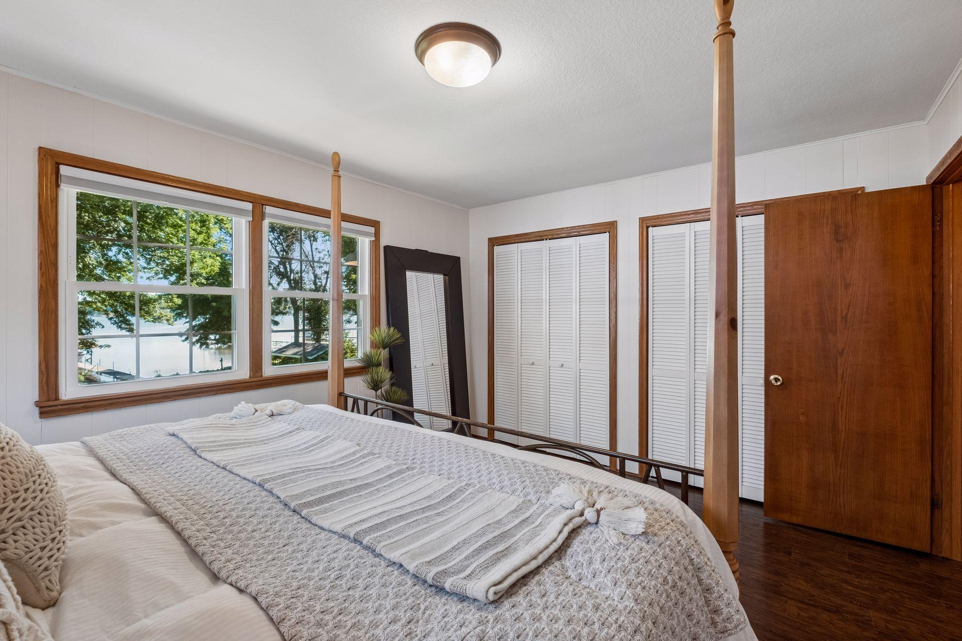 2760 S Shore Drive Property Photo 27