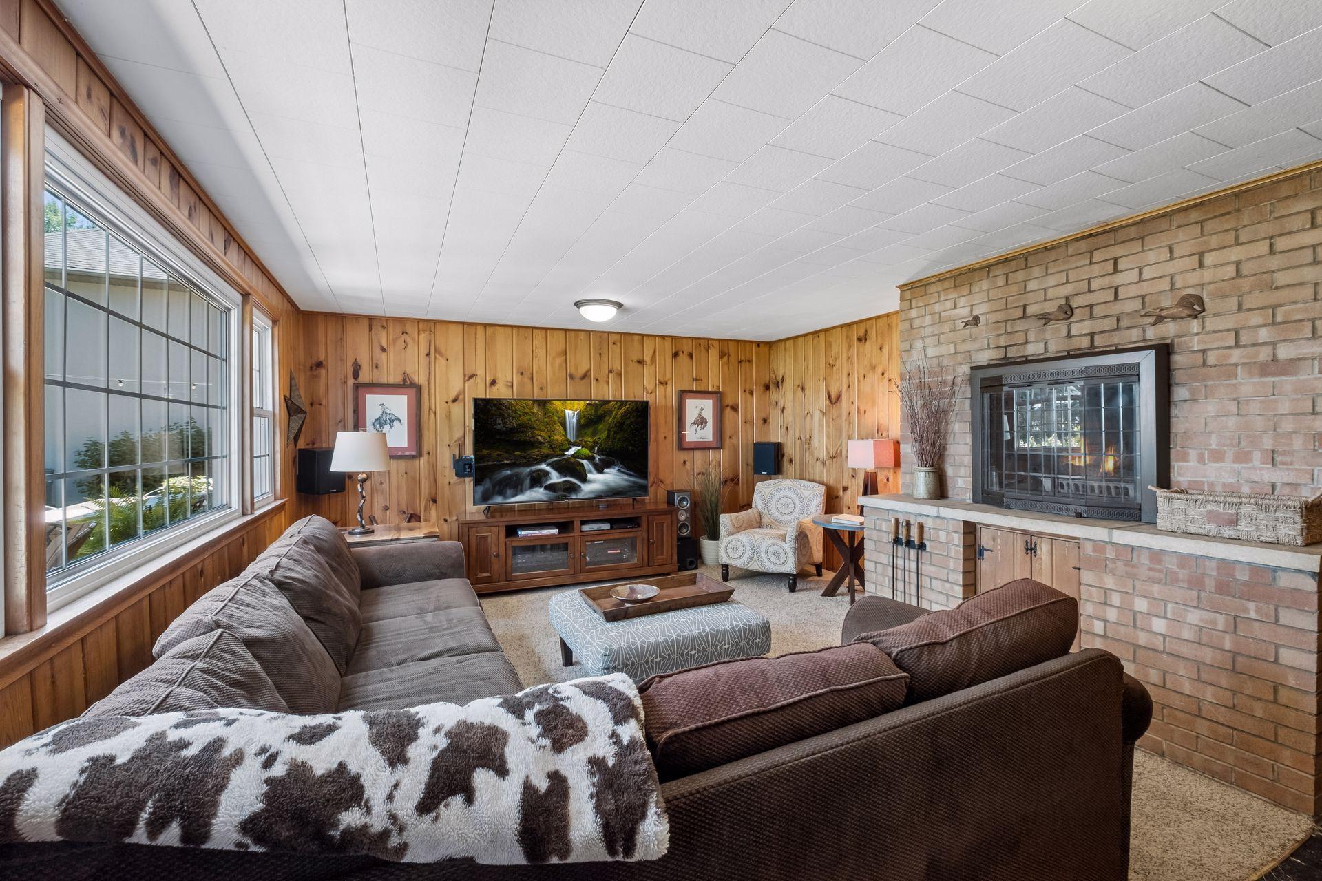 2760 S Shore Drive Property Photo 32
