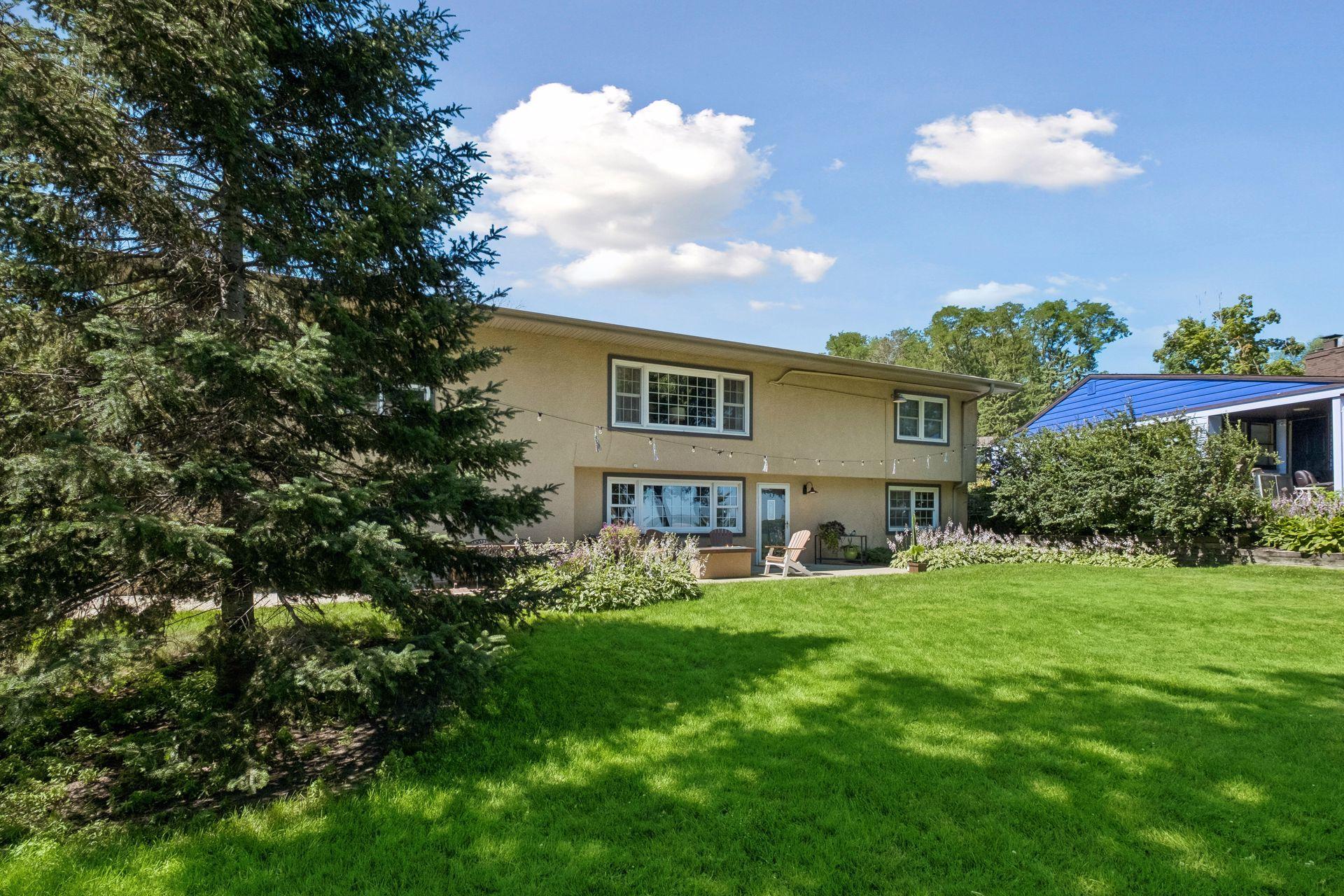 2760 S Shore Drive Property Photo 45