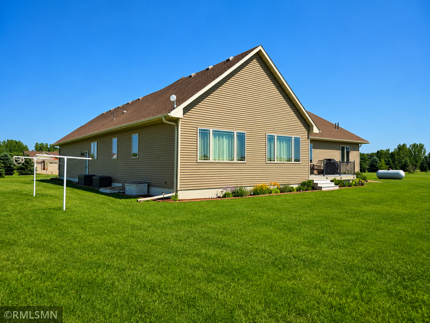 30061 Ashby Court Property Photo 10