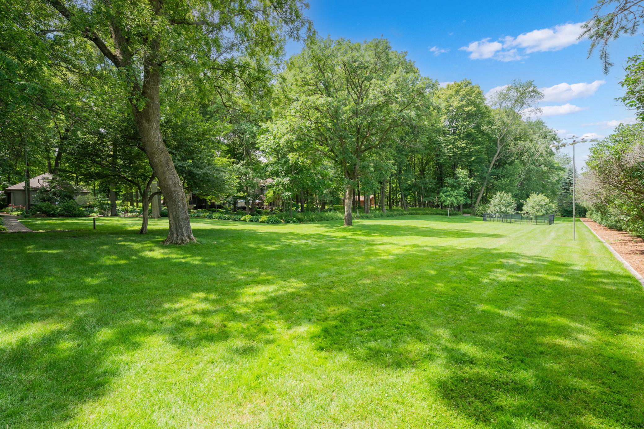 1635 Chippewa Drive Nw Property Photo 4