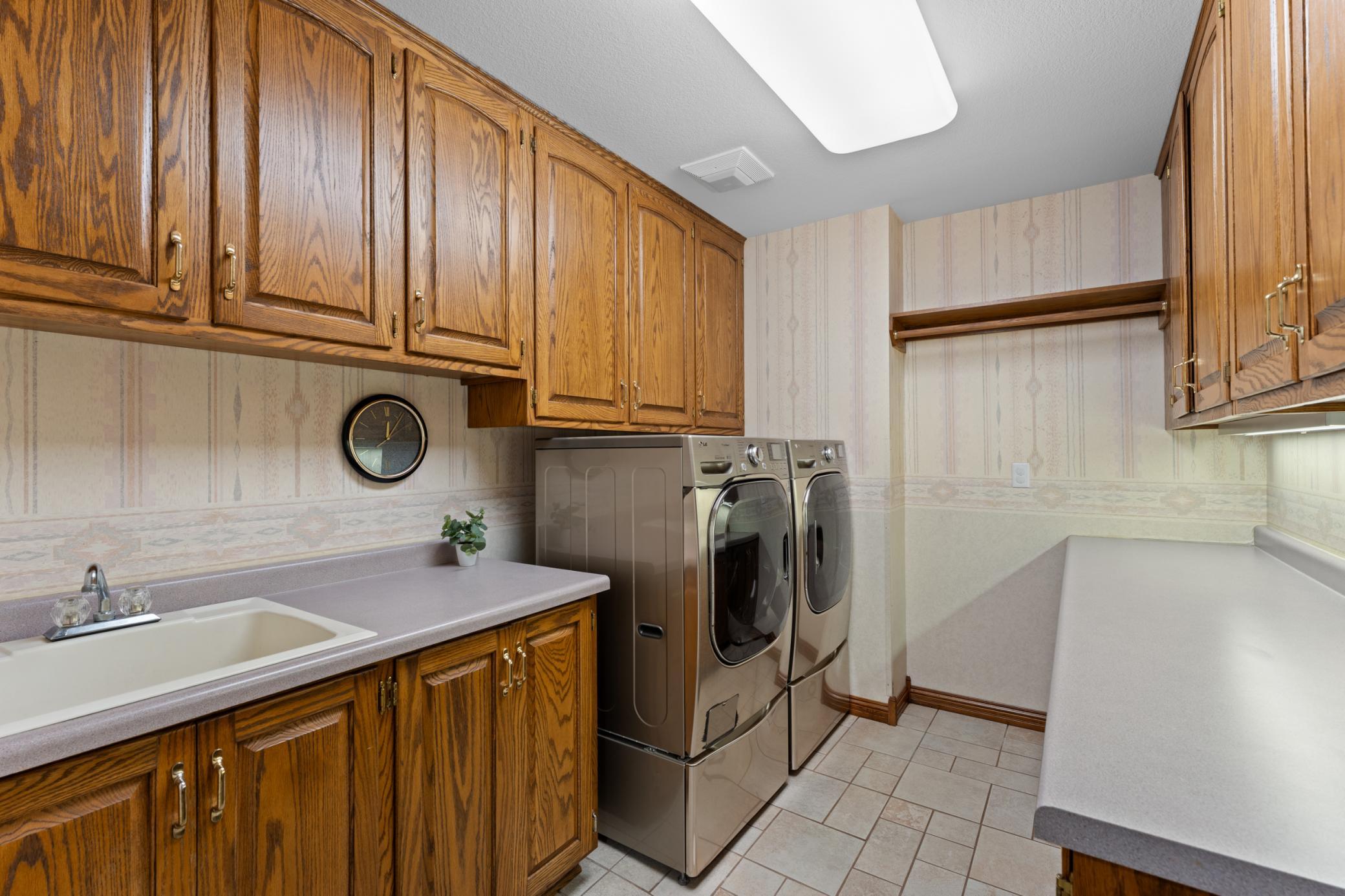 1635 Chippewa Drive Nw Property Photo 63