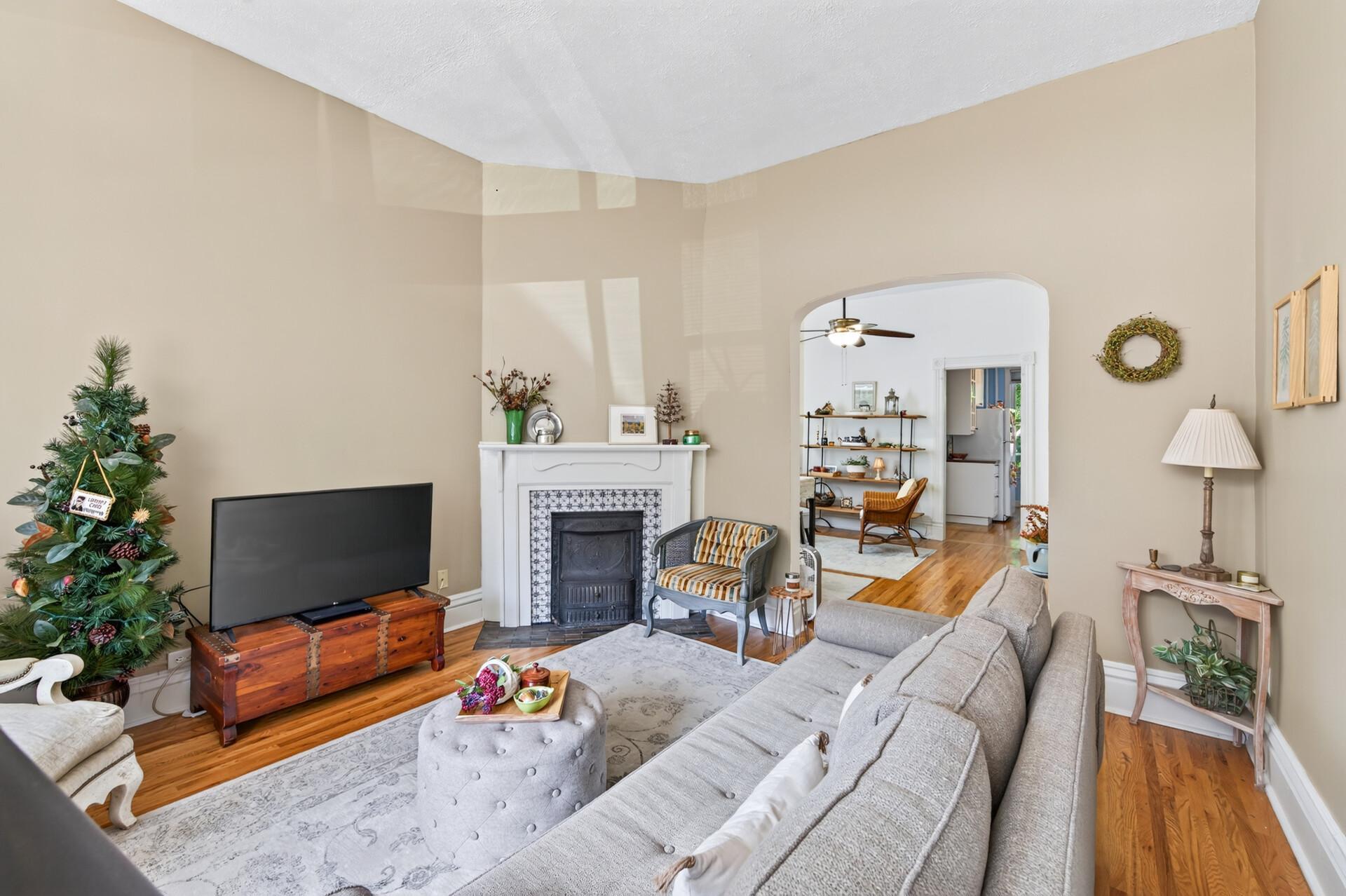 95 Victoria Street N Property Photo 6