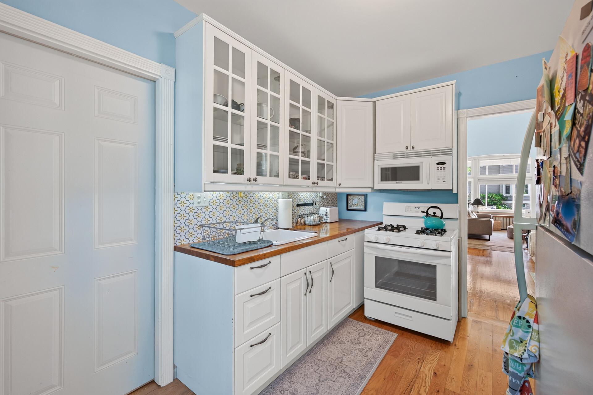 95 Victoria Street N Property Photo 18