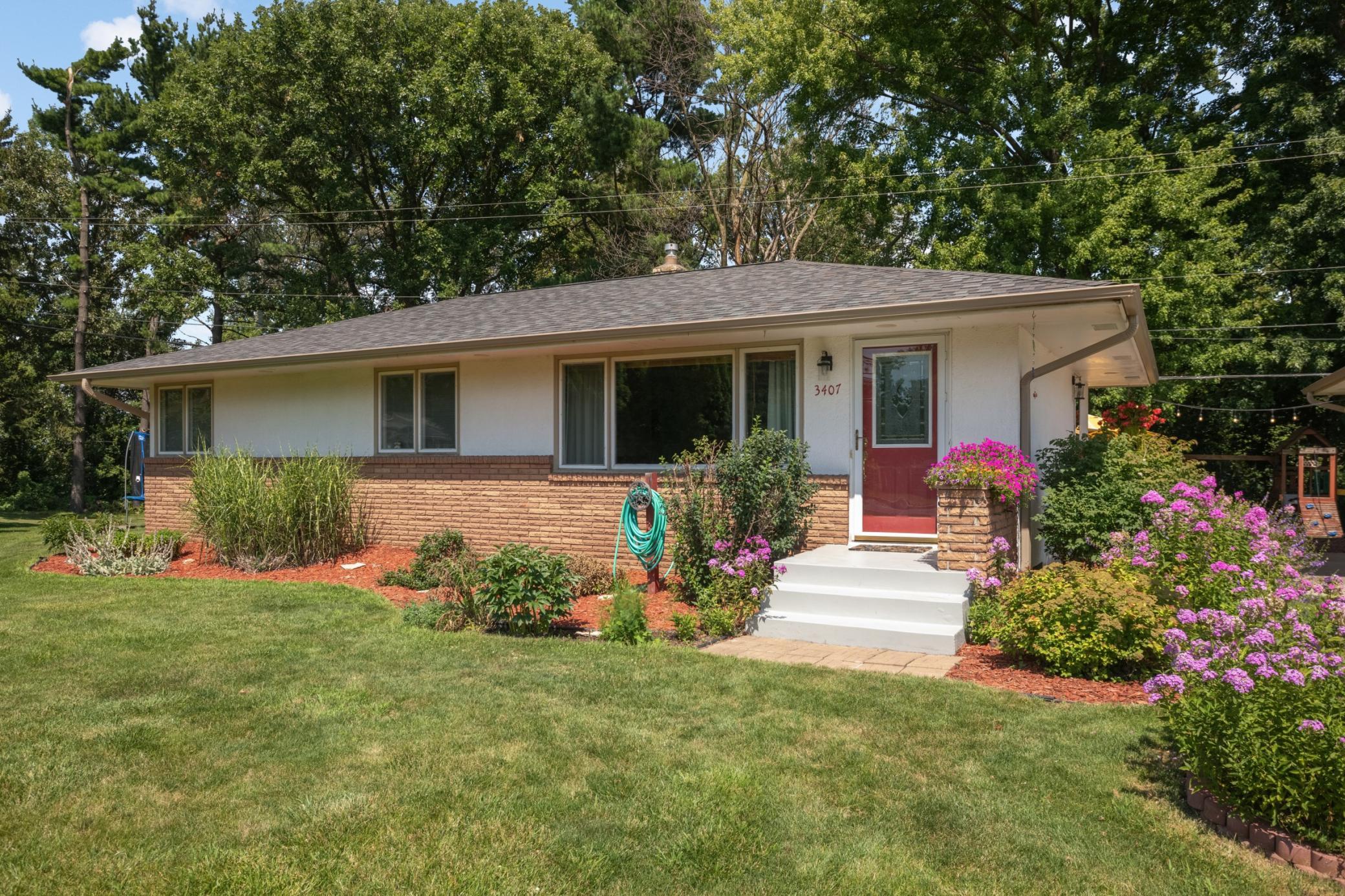 3407 Payne Avenue Property Photo 1