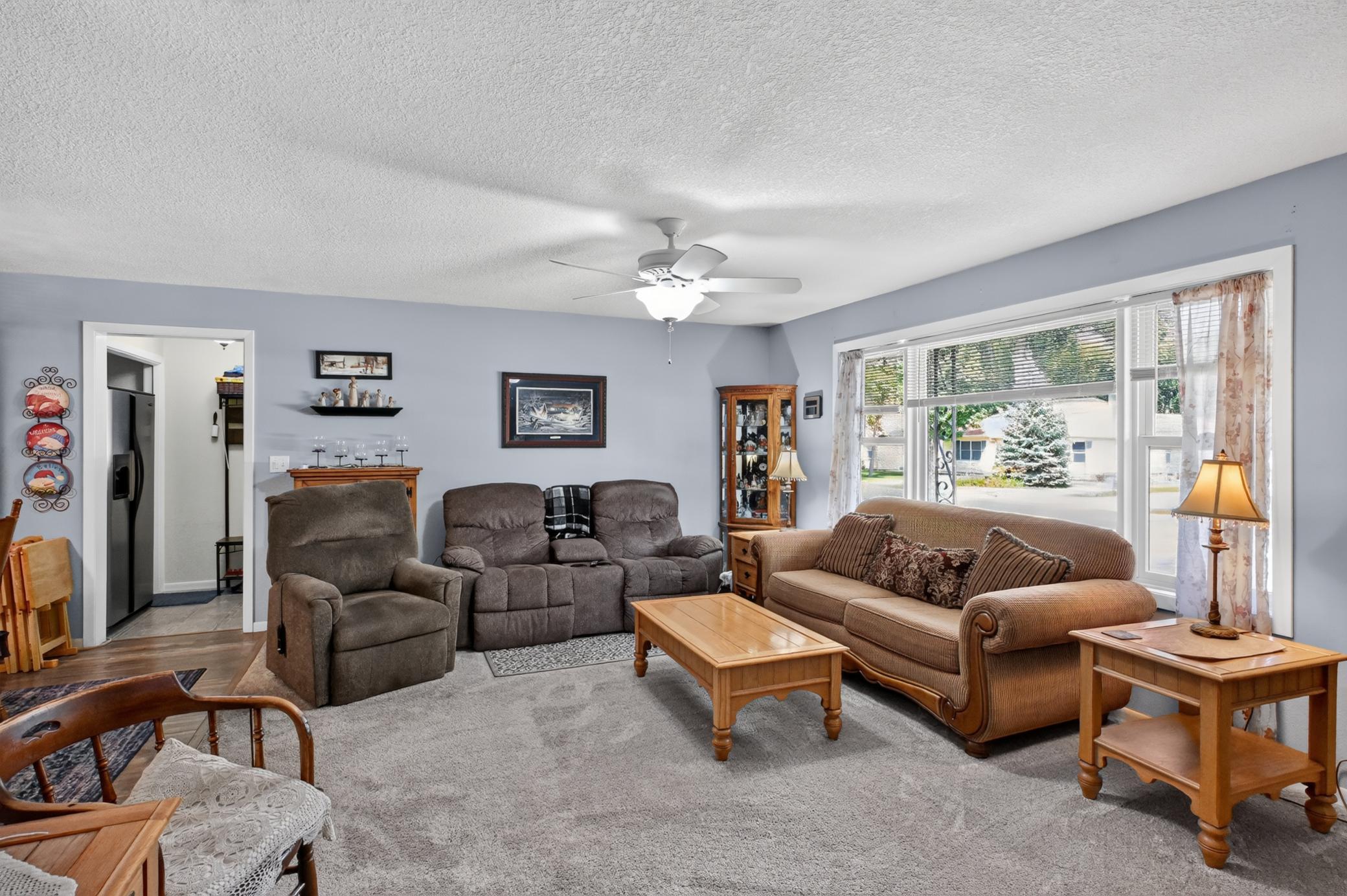 1424 Ash Street Property Photo 5