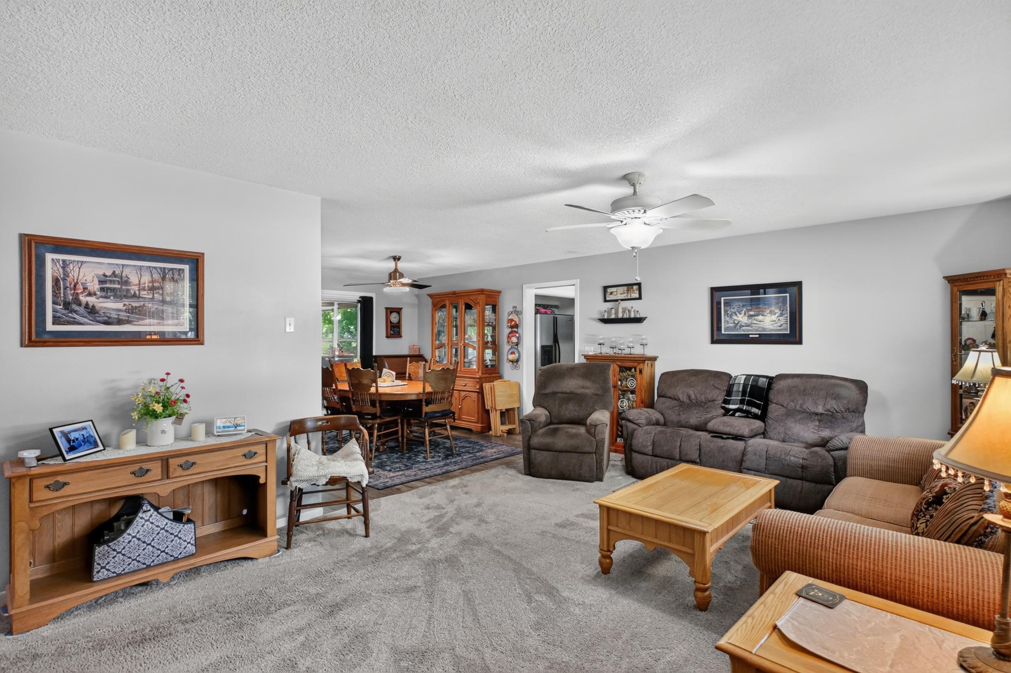 1424 Ash Street Property Photo 7