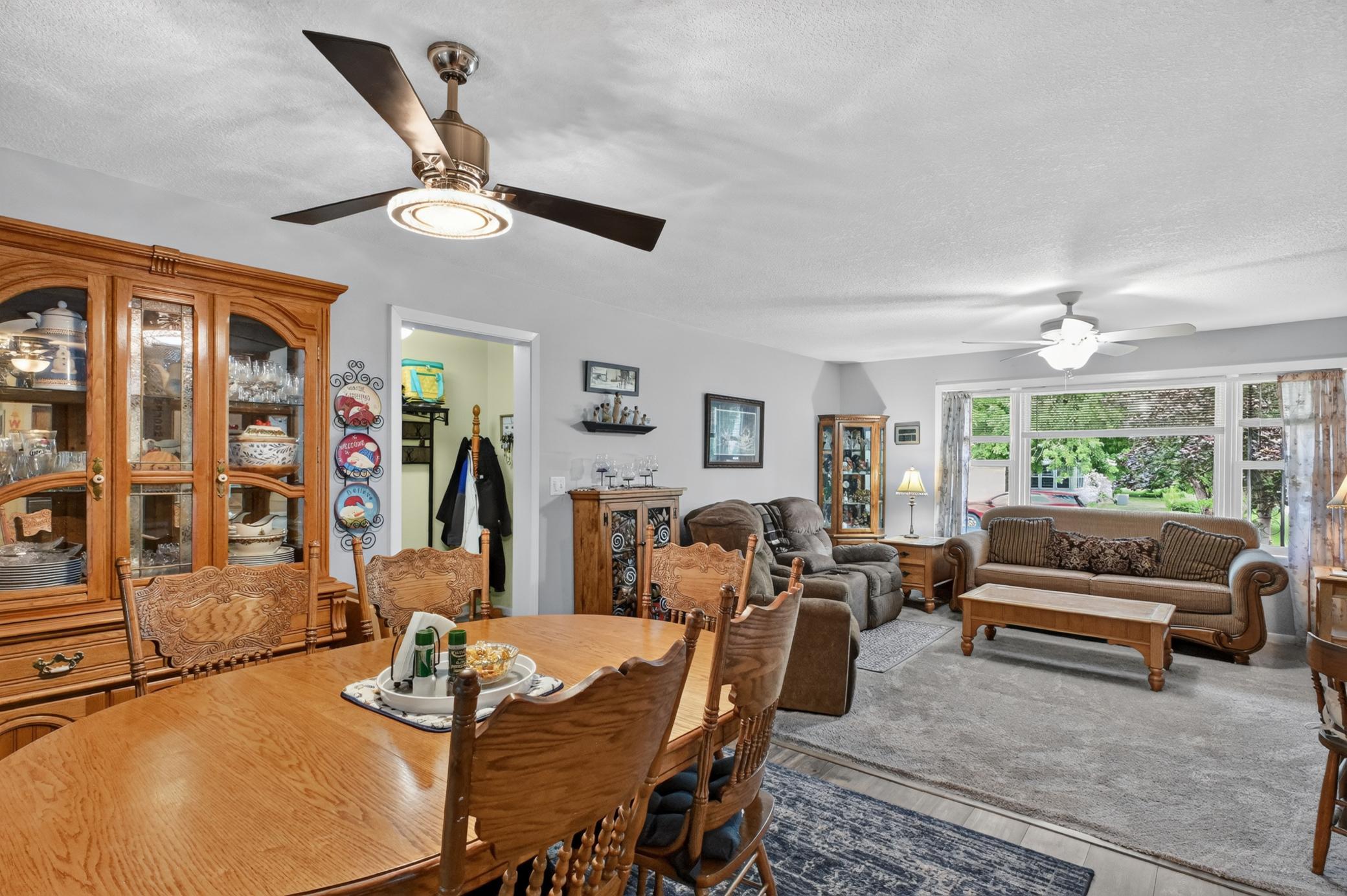 1424 Ash Street Property Photo 12