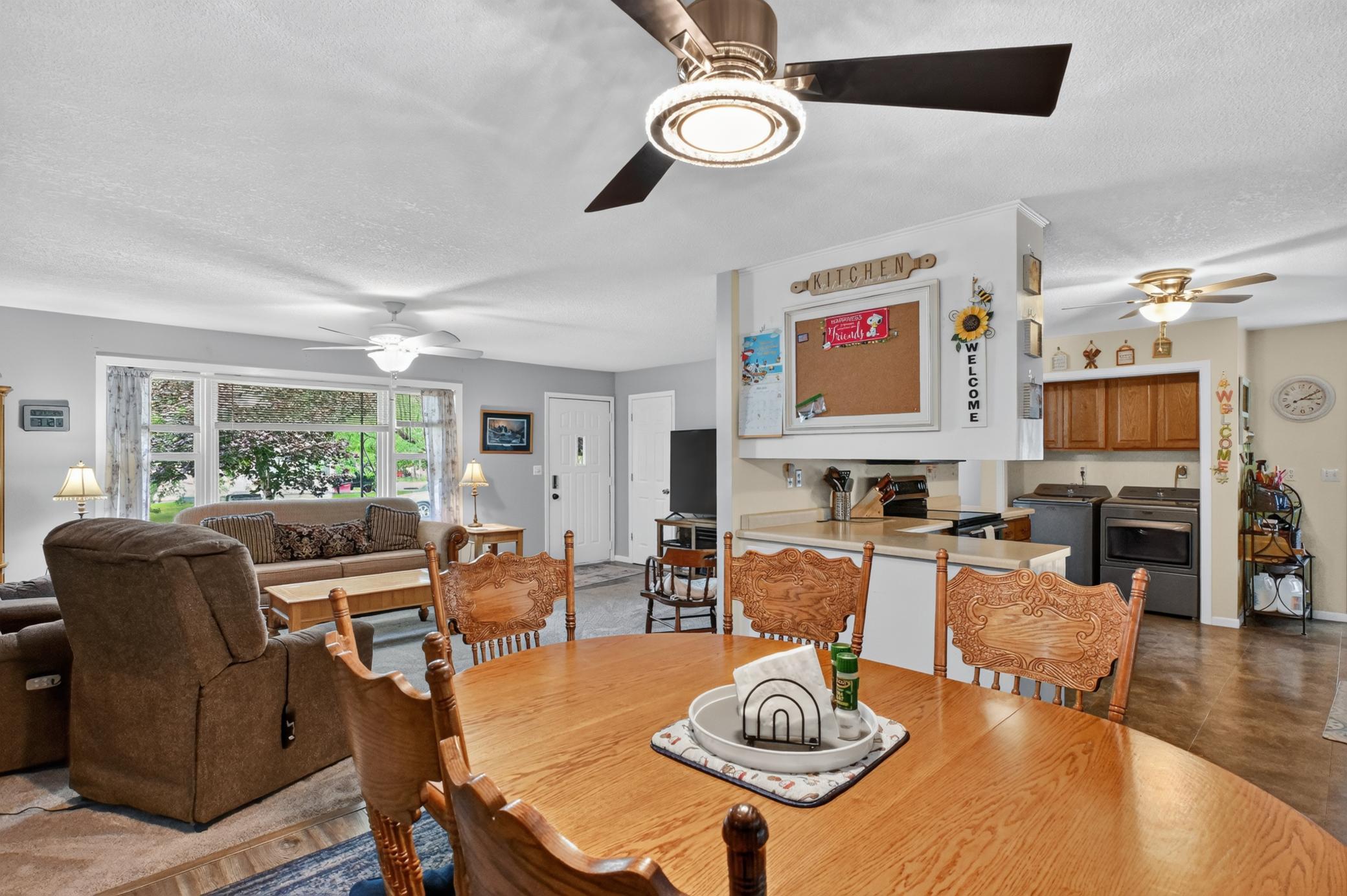 1424 Ash Street Property Photo 13