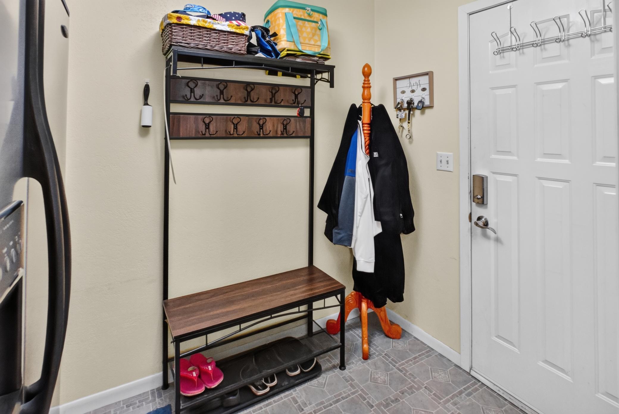 1424 Ash Street Property Photo 14